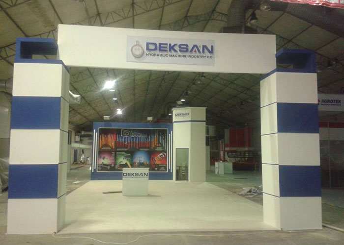 deksan ahşap stand