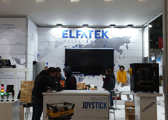 elfamak maxima stand